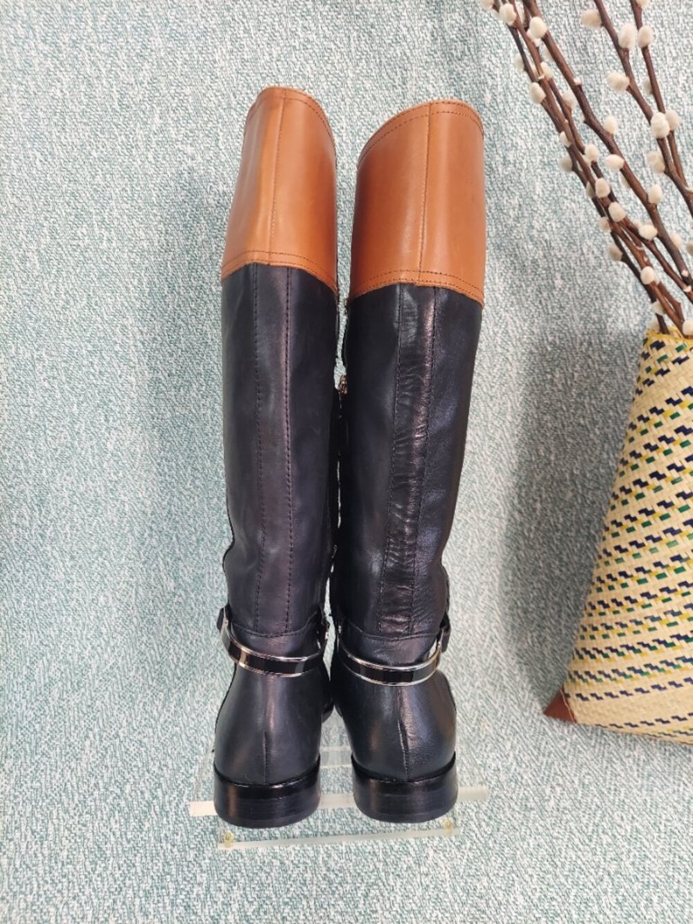 Lauren Ralph Lauren Berna Two-Tone Riding Boot · Size 8.5 · Black & Brown - Picture 4 of 16